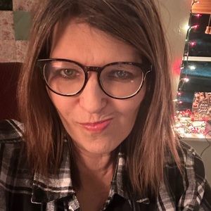 Meet your Posher, Christine